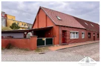 Gebäudeansicht Seite
