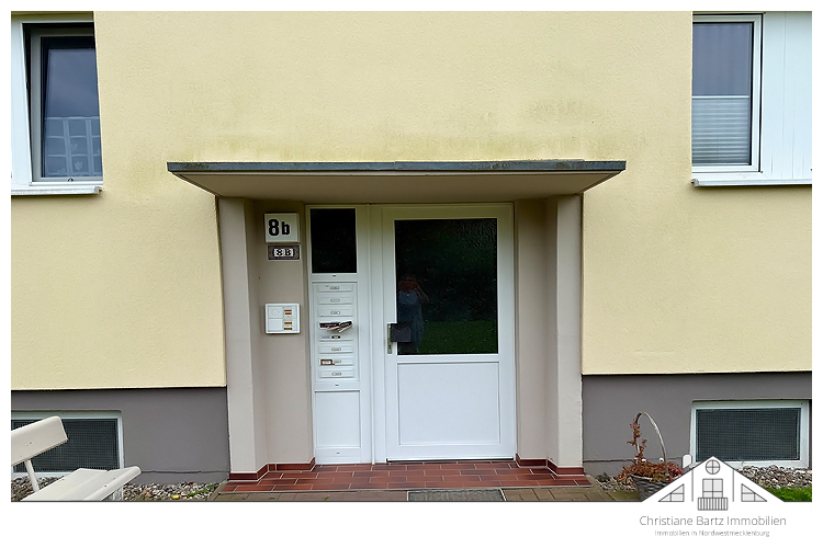 Eingang Wohnhaus