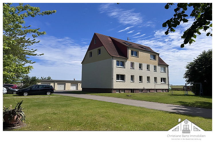 Gebäudeansicht straßenseitig