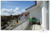 Für Kapitalanleger - Moderne, helle Wohnung mit tollem Blick vom Südbalkon zu verkaufen - großer Balkon