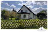 Straßenansicht Seite - Zwischen Wismar und Schwerin – Familieneigenheim in Moidentin zu verkaufen