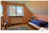 Schickes Einfamilienhaus mit Wintergarten am Wariner See zu verkaufen - Kinderzimmer 2