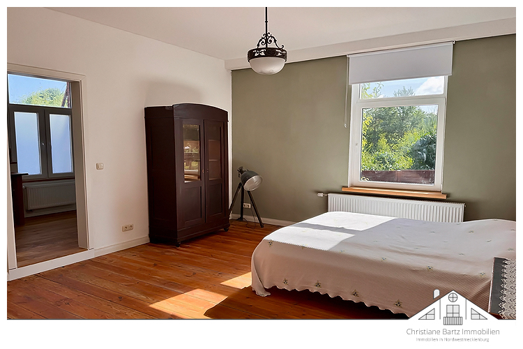 EG Schlafzimmer